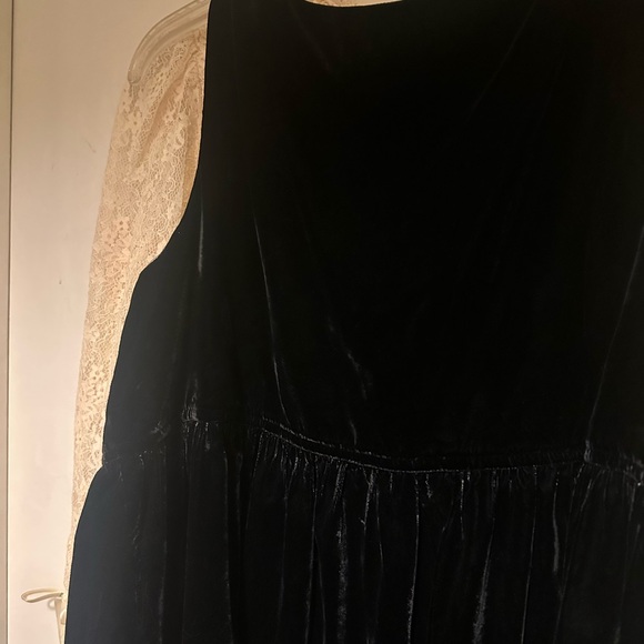 UNIF Cream and Black velvet JULIETTE DRESS Lace size Large - Picture 2 of 16